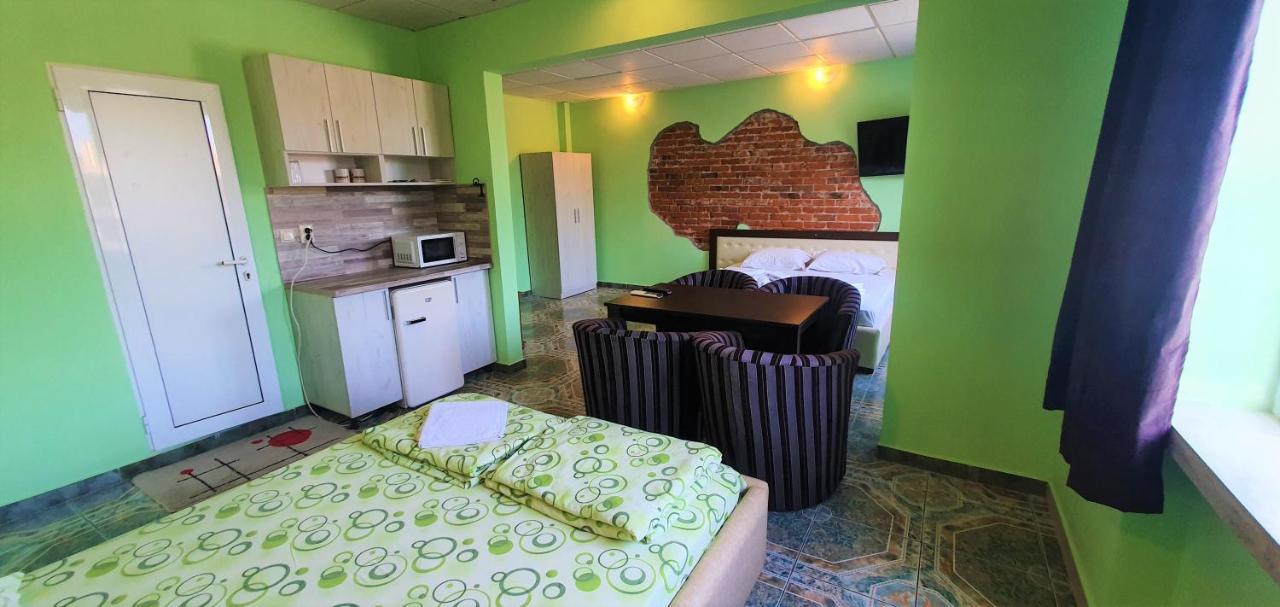 Rent Room Hotel Dunav Center Svishtov Exterior photo
